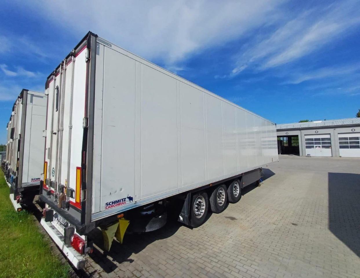 2018 Schmitz Cargobull SKO Double Deck FP 60 ThermoKing SLXi 300 Lifting Axle - Refrigerator semi-trailer: picture 3 2018 Schmitz Cargobull SKO Double Deck FP 60 ThermoKing SLXi 300 Lifting Axle - Refrigerator semi-trailer: picture 3