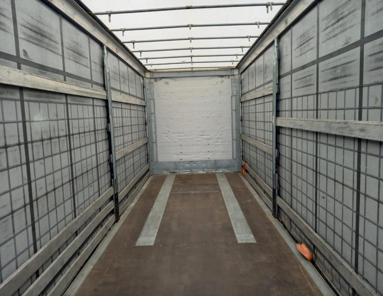 2019 Schmitz Cargobull SCS24/L Varios - Curtainsider semi-trailer: picture 4 2019 Schmitz Cargobull SCS24/L Varios - Curtainsider semi-trailer: picture 4