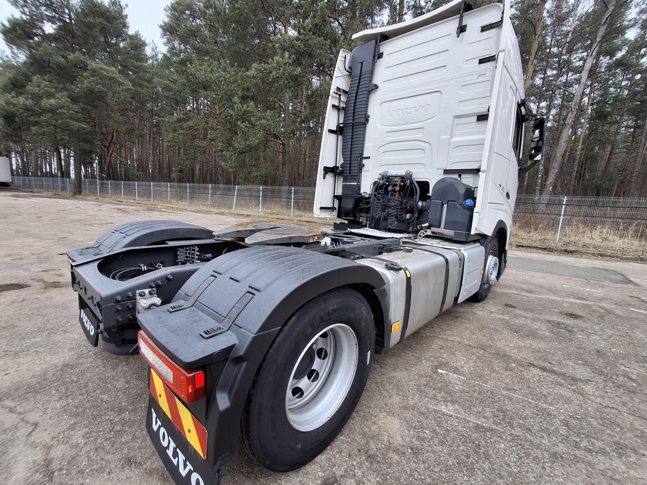 2022 Volvo FH 460 Globetrotter XL i-Save - Tractor unit: picture 5 2022 Volvo FH 460 Globetrotter XL i-Save - Tractor unit: picture 5