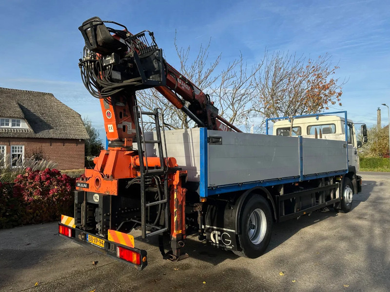 Crane truck MAN 19.272 F90 / NL TRUCK / 4X2 / EURO1 / ATLAS AK140.1-6,2/1 / MANUAL / FIRST OWNER: picture 12 Crane truck MAN 19.272 F90 / NL TRUCK / 4X2 / EURO1 / ATLAS AK140.1-6,2/1 / MANUAL / FIRST OWNER: picture 12