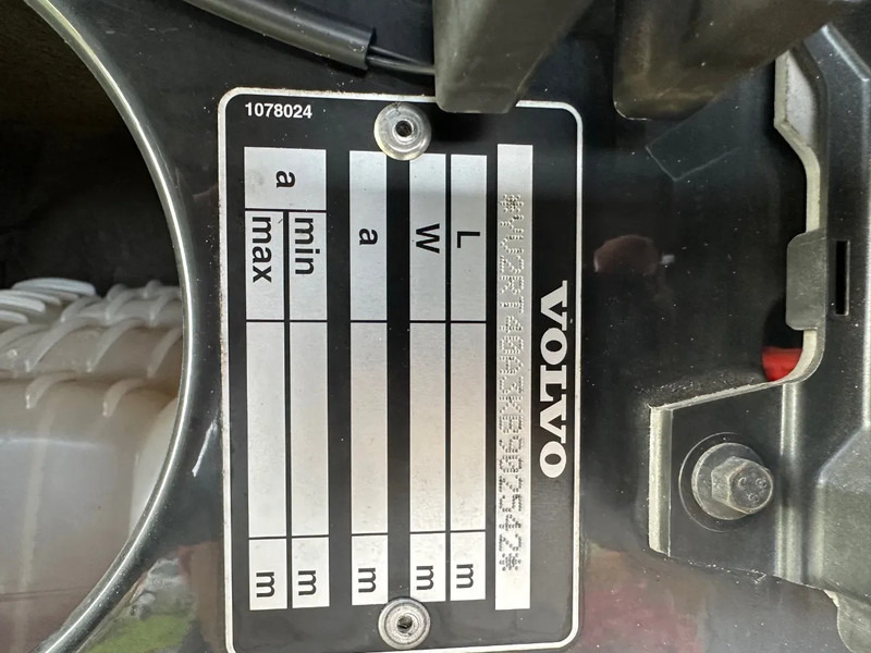 Volvo FH 500 / GLOBETROTTER / NL TRUCK / ALCOA / 2 TANK /TOP!! - Tractor unit: picture 5 Volvo FH 500 / GLOBETROTTER / NL TRUCK / ALCOA / 2 TANK /TOP!! - Tractor unit: picture 5