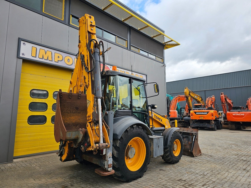 Terex 880SX - Backhoe loader: picture 4 Terex 880SX - Backhoe loader: picture 4