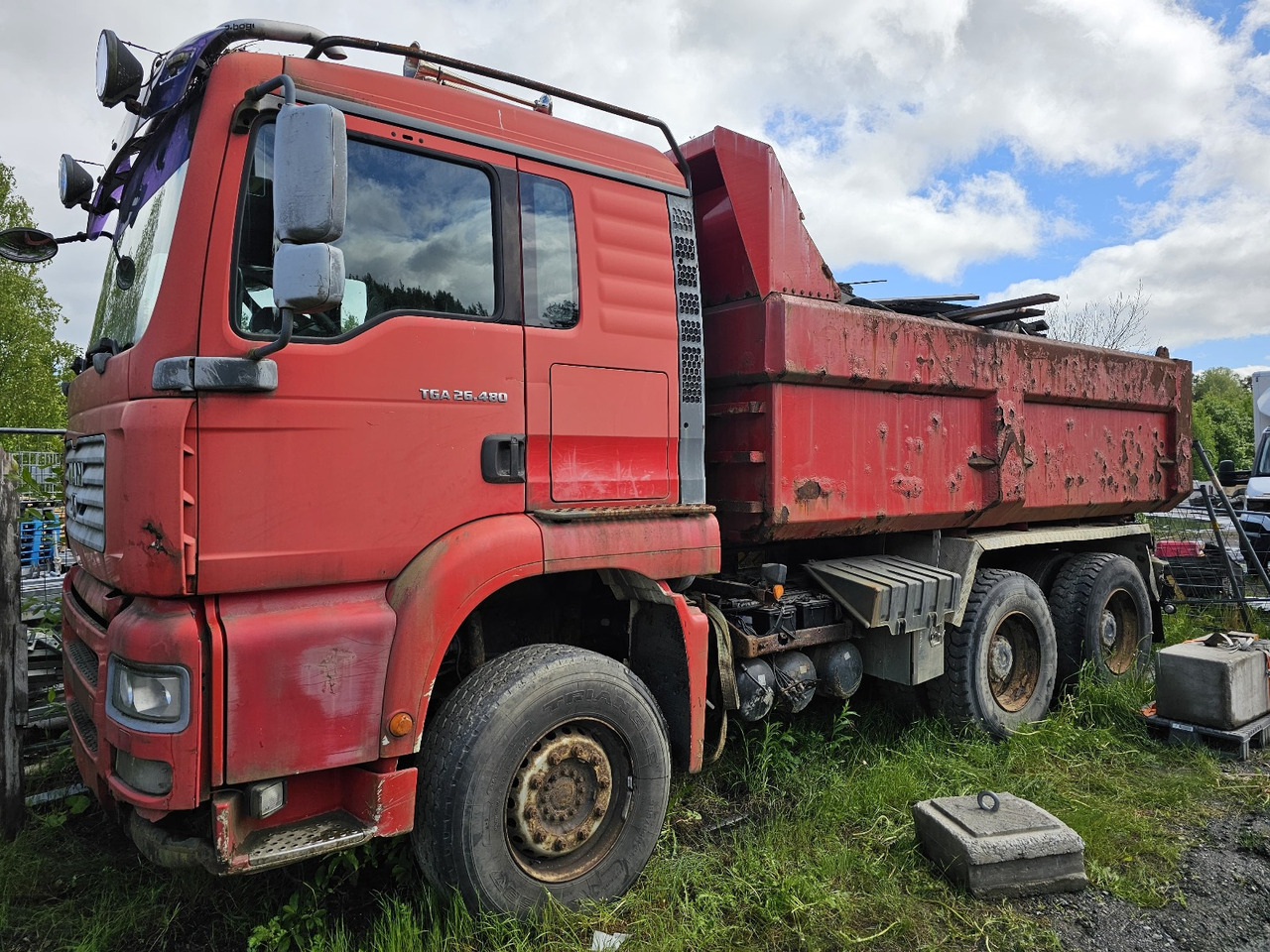 MAN TGA 26.480 6x4 Manual Full Steel - Tipper: picture 1 MAN TGA 26.480 6x4 Manual Full Steel - Tipper: picture 1