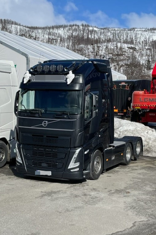 Volvo FH 540 6x2 Retarder New TUV - Tractor unit: picture 1 Volvo FH 540 6x2 Retarder New TUV - Tractor unit: picture 1