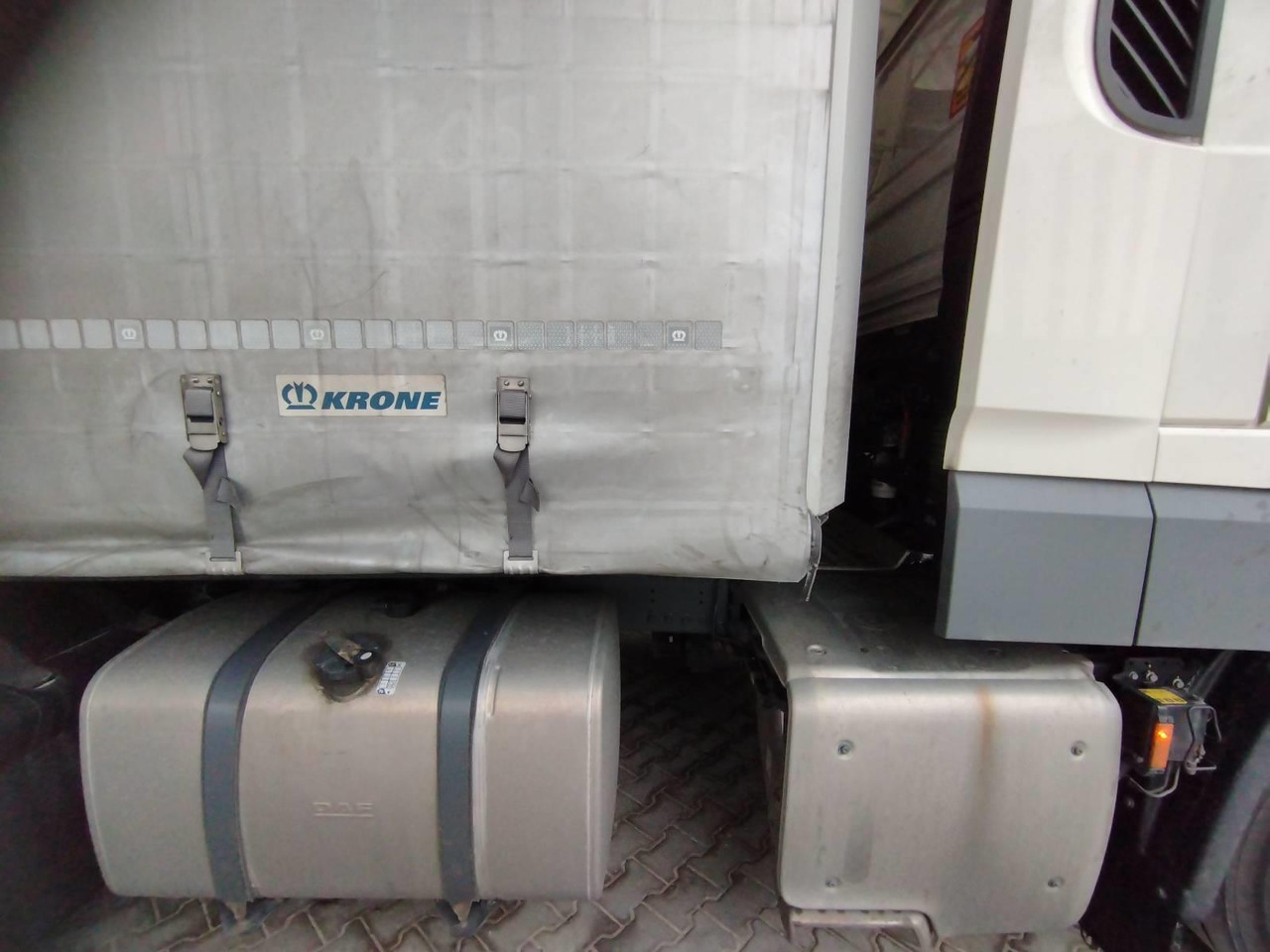 Tractor unit DAF XF 480 SSC: picture 12
