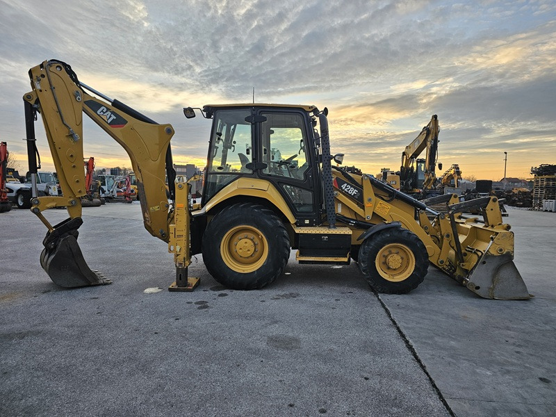 CAT 428F2 - Backhoe loader: picture 4 CAT 428F2 - Backhoe loader: picture 4