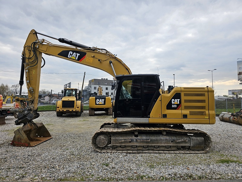 CATERPILLAR 323-07B - Crawler excavator: picture 1 CATERPILLAR 323-07B - Crawler excavator: picture 1