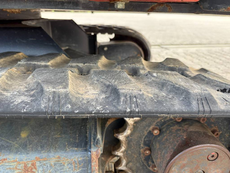 Mini excavator Kubota KX 027-4: picture 12