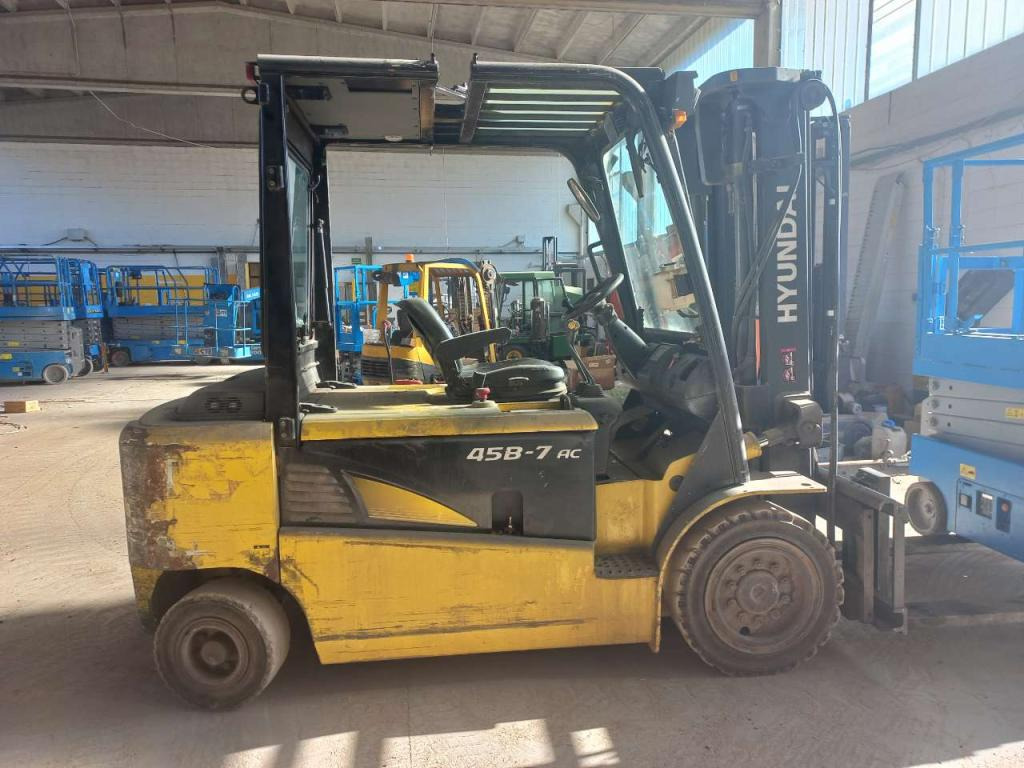 Hyundai 45B-7 ac - Electric forklift: picture 4 Hyundai 45B-7 ac - Electric forklift: picture 4