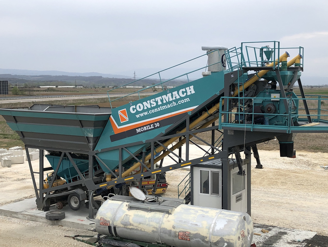 Constmach 30 m³/h Mobile Concrete Batching Plant - Concrete plant: picture 4 Constmach 30 m³/h Mobile Concrete Batching Plant - Concrete plant: picture 4