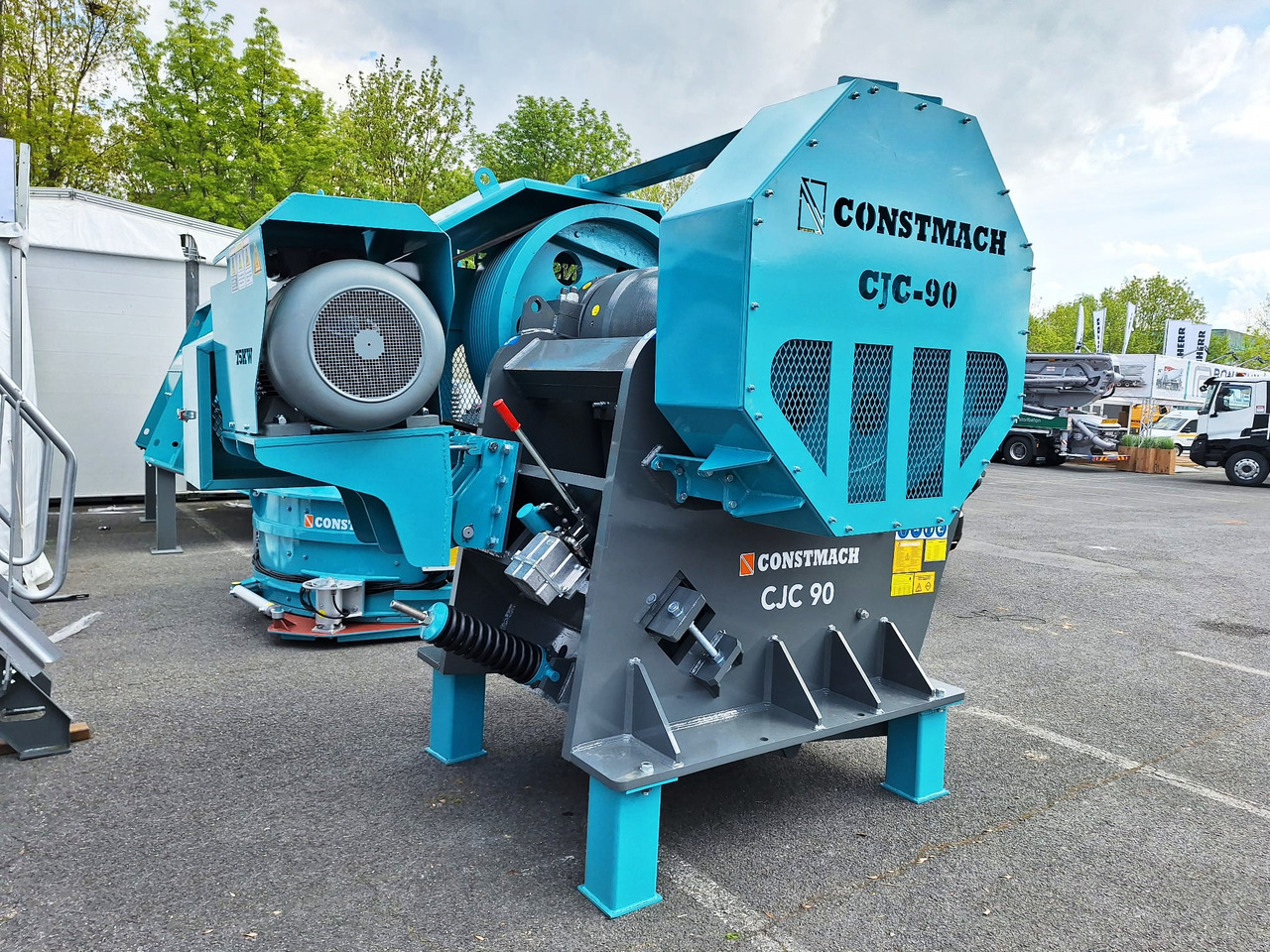 Constmach Concasseur À Mâchoires 420-850 Tph Prix Le Plus Avantageux - Jaw crusher: picture 1 Constmach Concasseur À Mâchoires 420-850 Tph Prix Le Plus Avantageux - Jaw crusher: picture 1