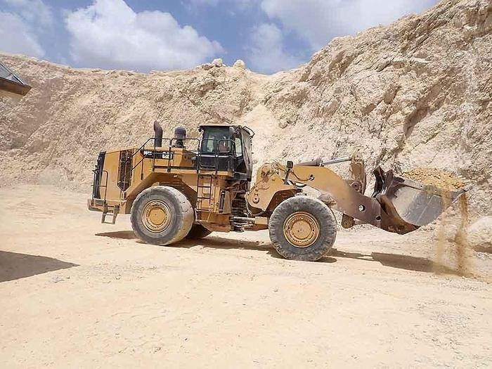 Wheel loader CAT 988K: picture 41