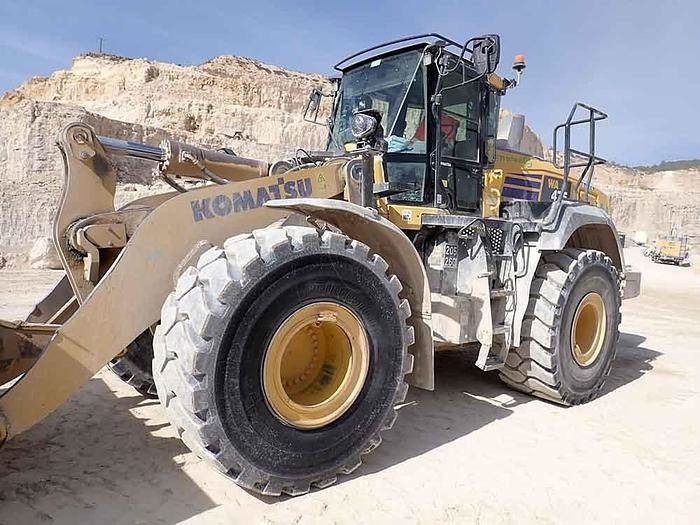 Komatsu WA475-10  - Wheel loader: picture 3 Komatsu WA475-10  - Wheel loader: picture 3