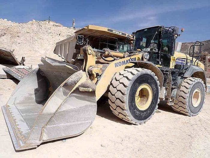 Komatsu WA475  - Wheel loader: picture 1 Komatsu WA475  - Wheel loader: picture 1