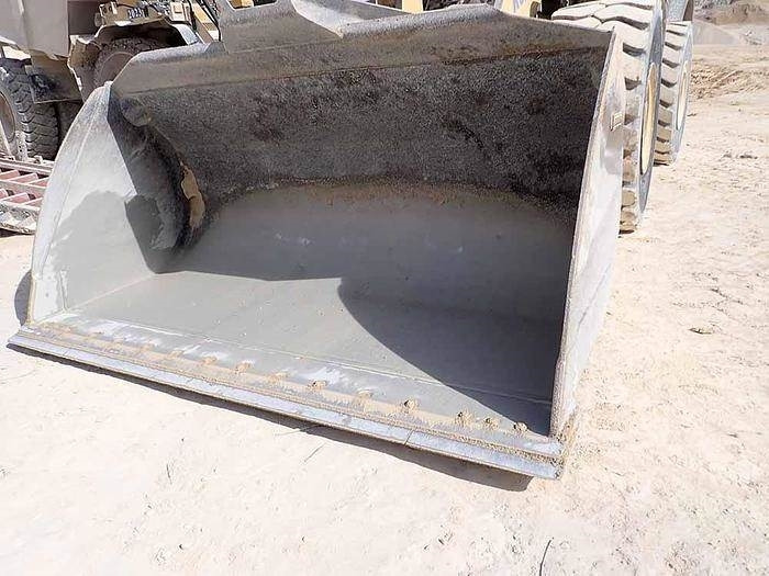 Komatsu WA475  - Wheel loader: picture 3 Komatsu WA475  - Wheel loader: picture 3