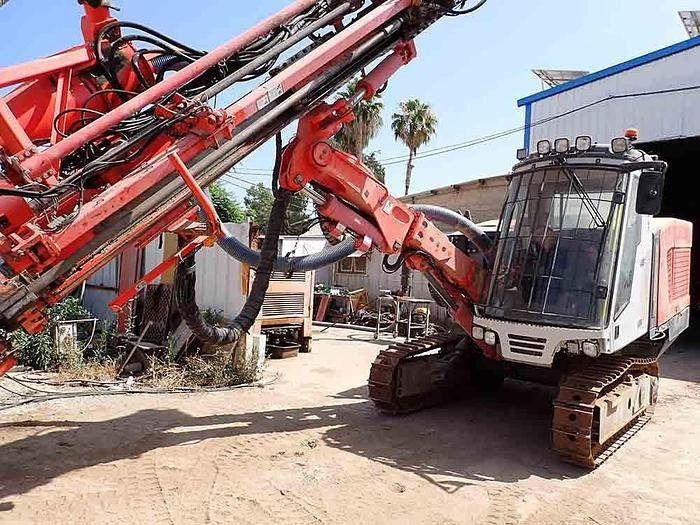 Sandvik DP1100I - Drilling rig: picture 3 Sandvik DP1100I - Drilling rig: picture 3