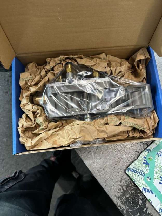 ZF Ventilblock fr 16S Getriebe MAN Iveco - Valve for Truck: picture 2 ZF Ventilblock fr 16S Getriebe MAN Iveco - Valve for Truck: picture 2