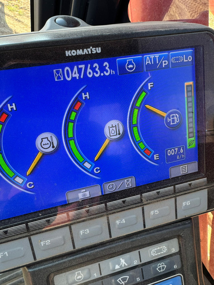 KOMATSU PC 228 USCL-10 - Crawler excavator: picture 2 KOMATSU PC 228 USCL-10 - Crawler excavator: picture 2