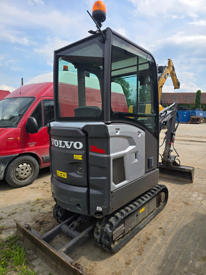 VOLVO EC 18 E - Mini excavator: picture 3 VOLVO EC 18 E - Mini excavator: picture 3