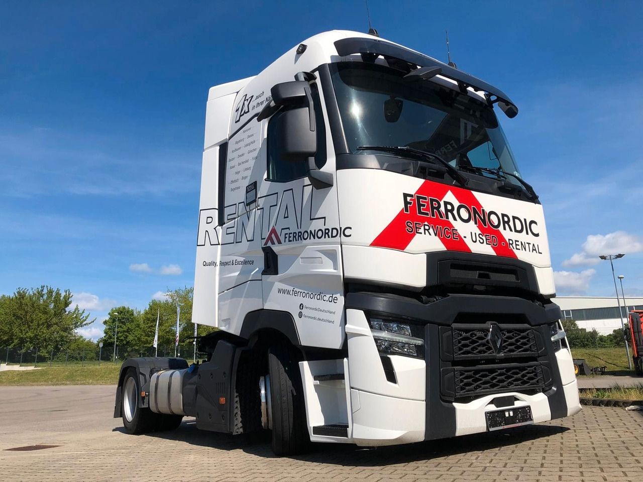 Renault T480 T HIGH XLOW*RETARDER*MEGA*H.S.kuppl. - Tractor unit: picture 1 Renault T480 T HIGH XLOW*RETARDER*MEGA*H.S.kuppl. - Tractor unit: picture 1