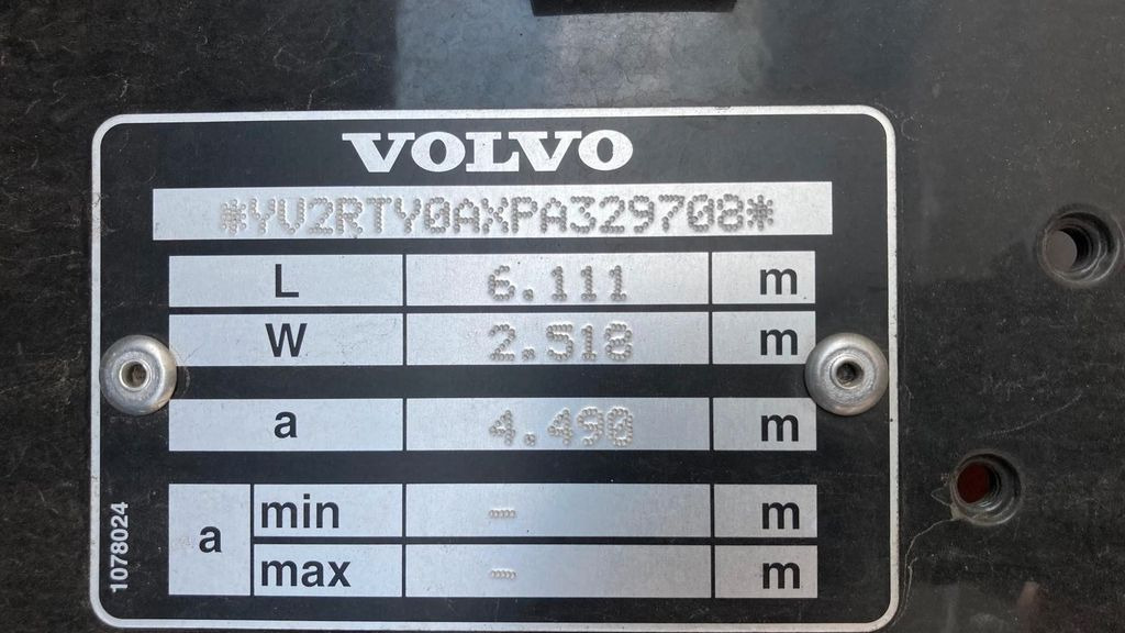 Tractor unit Volvo FH460 XL*A.Miete*TurboComp*2Kr.Hydr.: picture 14
