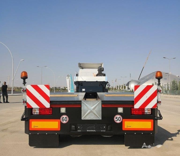 Özgül LOW LOADER LOVBED - Low loader semi-trailer: picture 2 Özgül LOW LOADER LOVBED - Low loader semi-trailer: picture 2