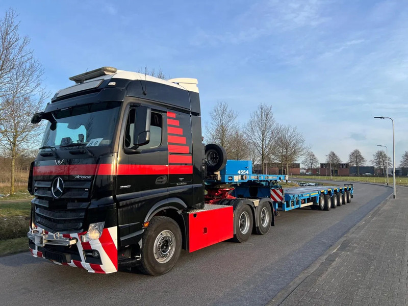 Goldhofer STZ-L6-61/ 80AA - Low loader semi-trailer: picture 1 Goldhofer STZ-L6-61/ 80AA - Low loader semi-trailer: picture 1