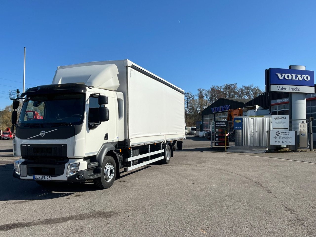 Volvo FL 5.14 Junghanns Schiebeplane LBW - Curtainsider truck: picture 1 Volvo FL 5.14 Junghanns Schiebeplane LBW - Curtainsider truck: picture 1