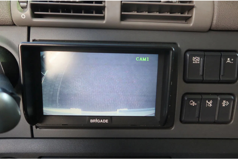 Box truck DAF CF 290 FA Bak + Dhollandia klep 2000 KG: picture 6 Box truck DAF CF 290 FA Bak + Dhollandia klep 2000 KG: picture 6