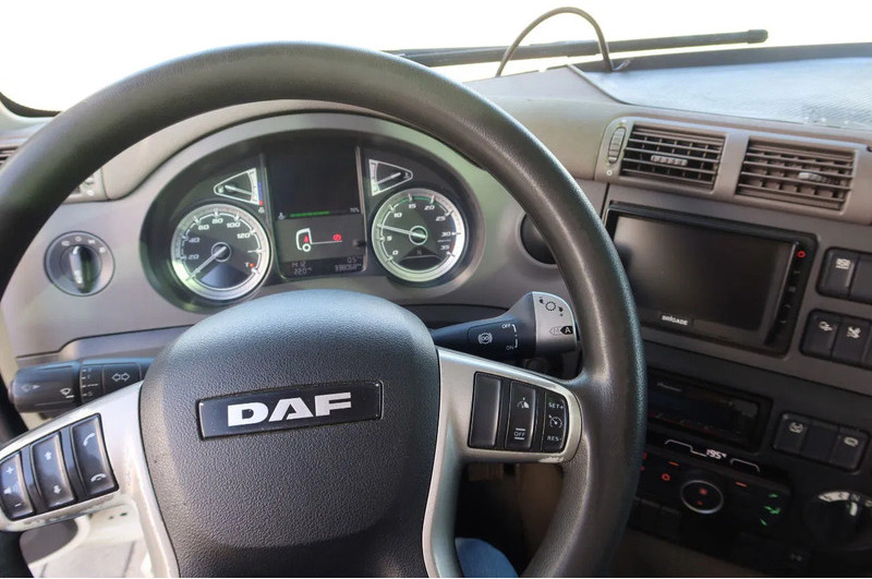 Box truck DAF CF 290 FA Bak + Dhollandia klep 2000 KG: picture 8 Box truck DAF CF 290 FA Bak + Dhollandia klep 2000 KG: picture 8