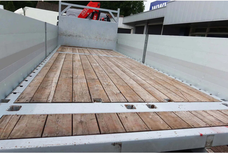 DAF LF 260 FA Openwagen + Kraan Fassi F85 B023+ Radio controle - Dropside/ Flatbed truck: picture 5 DAF LF 260 FA Openwagen + Kraan Fassi F85 B023+ Radio controle - Dropside/ Flatbed truck: picture 5