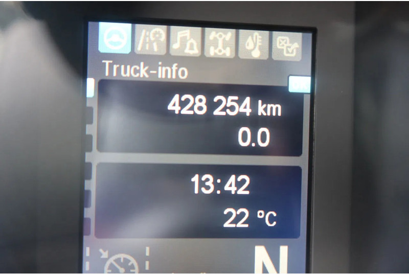 Box truck Mercedes-Benz Antos 1924 LL Bakwagen + laadklep 2500 kg: picture 18