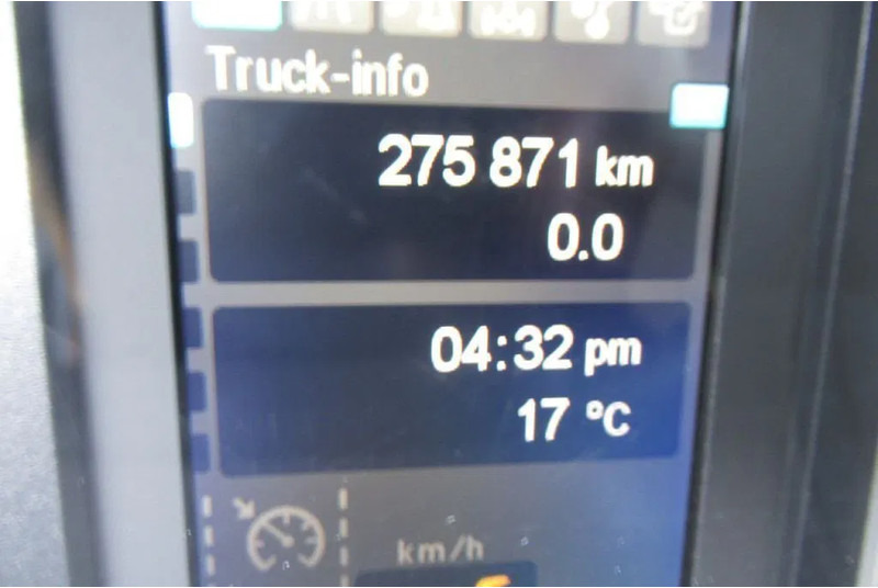 Curtainsider truck Mercedes-Benz Atego 1318L Euro 6: picture 9