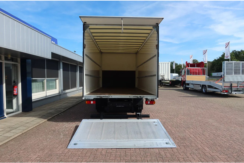 Mitsubishi Canter Mitsubishi Canter 7 C 18 + Klep 1000kg Euro 6 - Box truck: picture 4 Mitsubishi Canter Mitsubishi Canter 7 C 18 + Klep 1000kg Euro 6 - Box truck: picture 4