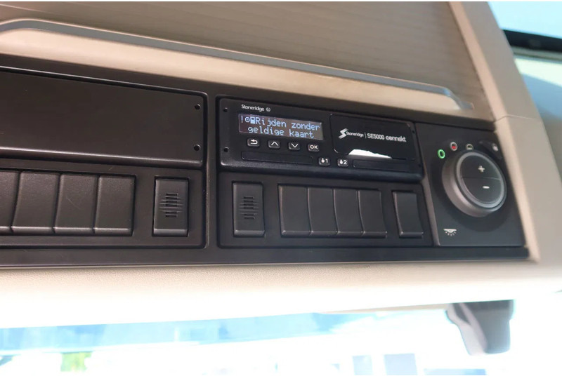 Tractor unit Volvo FH 460 Voith Retarder Standklima, Iparkcool: picture 14