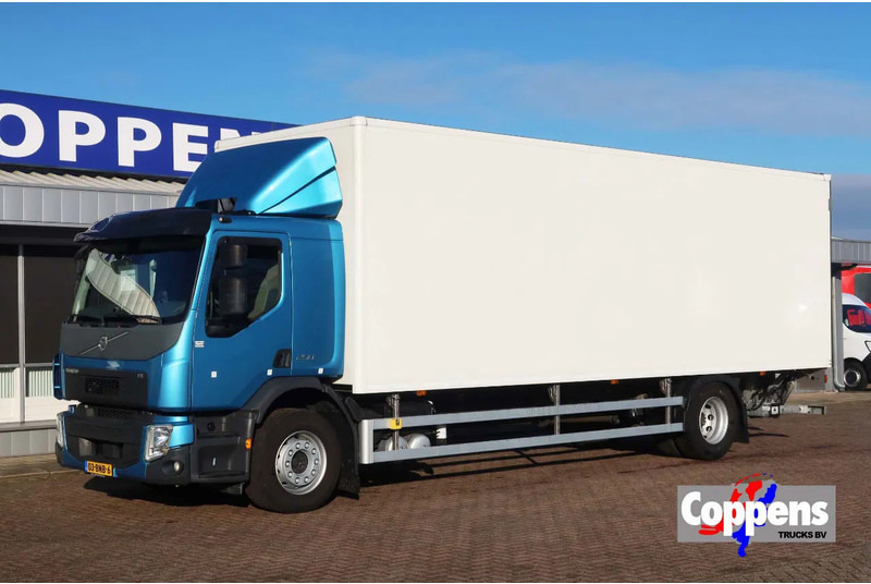 Volvo FE 250 Bakwagen + Dhollandia klep 2500 KG. 49.000 KM!! - Box truck: picture 1 Volvo FE 250 Bakwagen + Dhollandia klep 2500 KG. 49.000 KM!! - Box truck: picture 1