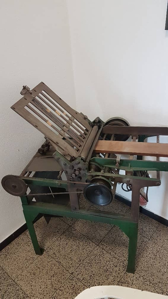Brehmer 1/504 - Folding machine: picture 2 Brehmer 1/504 - Folding machine: picture 2