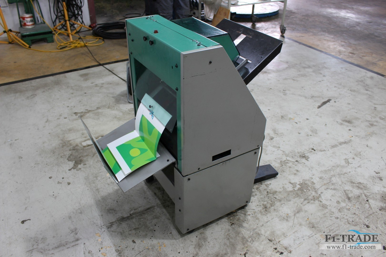 Nagel Foldnak 1 - Folding machine: picture 4 Nagel Foldnak 1 - Folding machine: picture 4