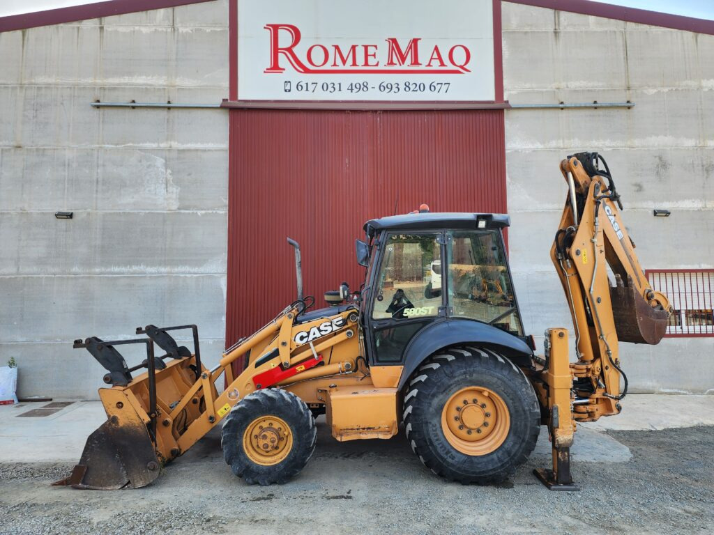 Backhoe loader CASE 580ST: picture 1