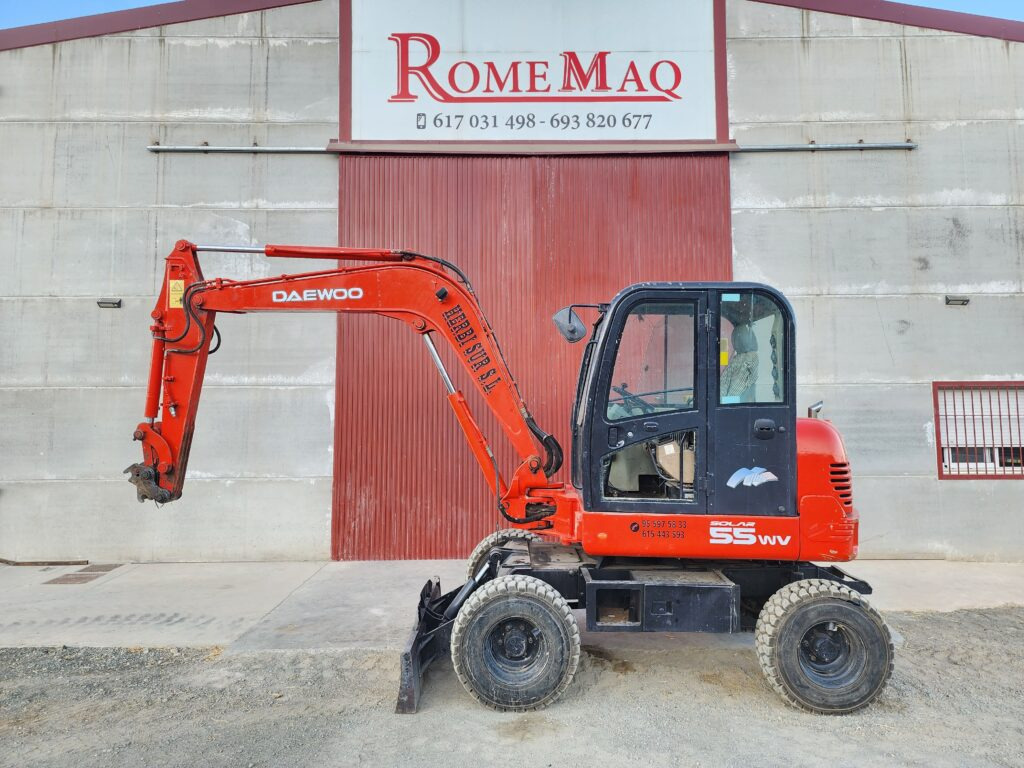 DAEWOO S55 - Wheel excavator: picture 1 DAEWOO S55 - Wheel excavator: picture 1