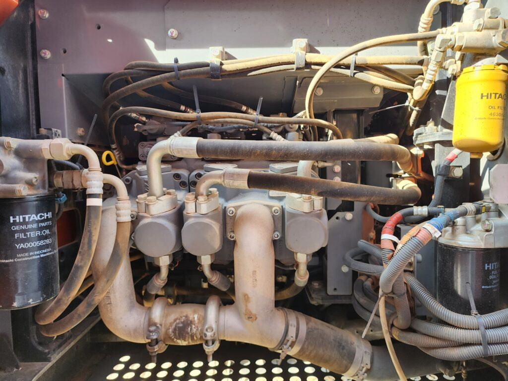 HITACHI ZX210LC-6 - Crawler excavator: picture 5 HITACHI ZX210LC-6 - Crawler excavator: picture 5