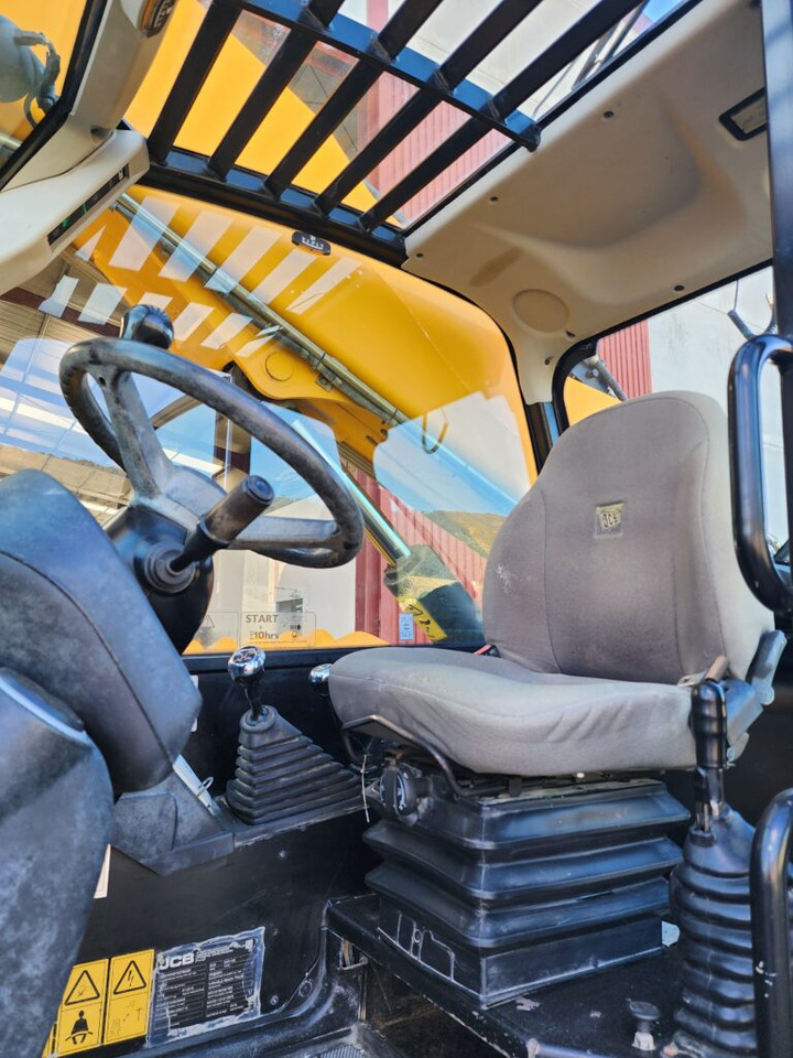 Telescopic handler JCB 535-125 HI VIZ: picture 7