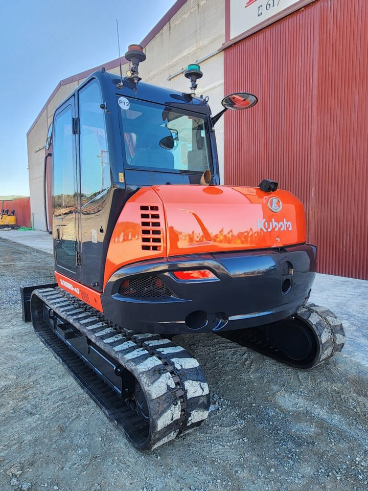 KUBOTA KX080-4A2 - Mini excavator: picture 3 KUBOTA KX080-4A2 - Mini excavator: picture 3