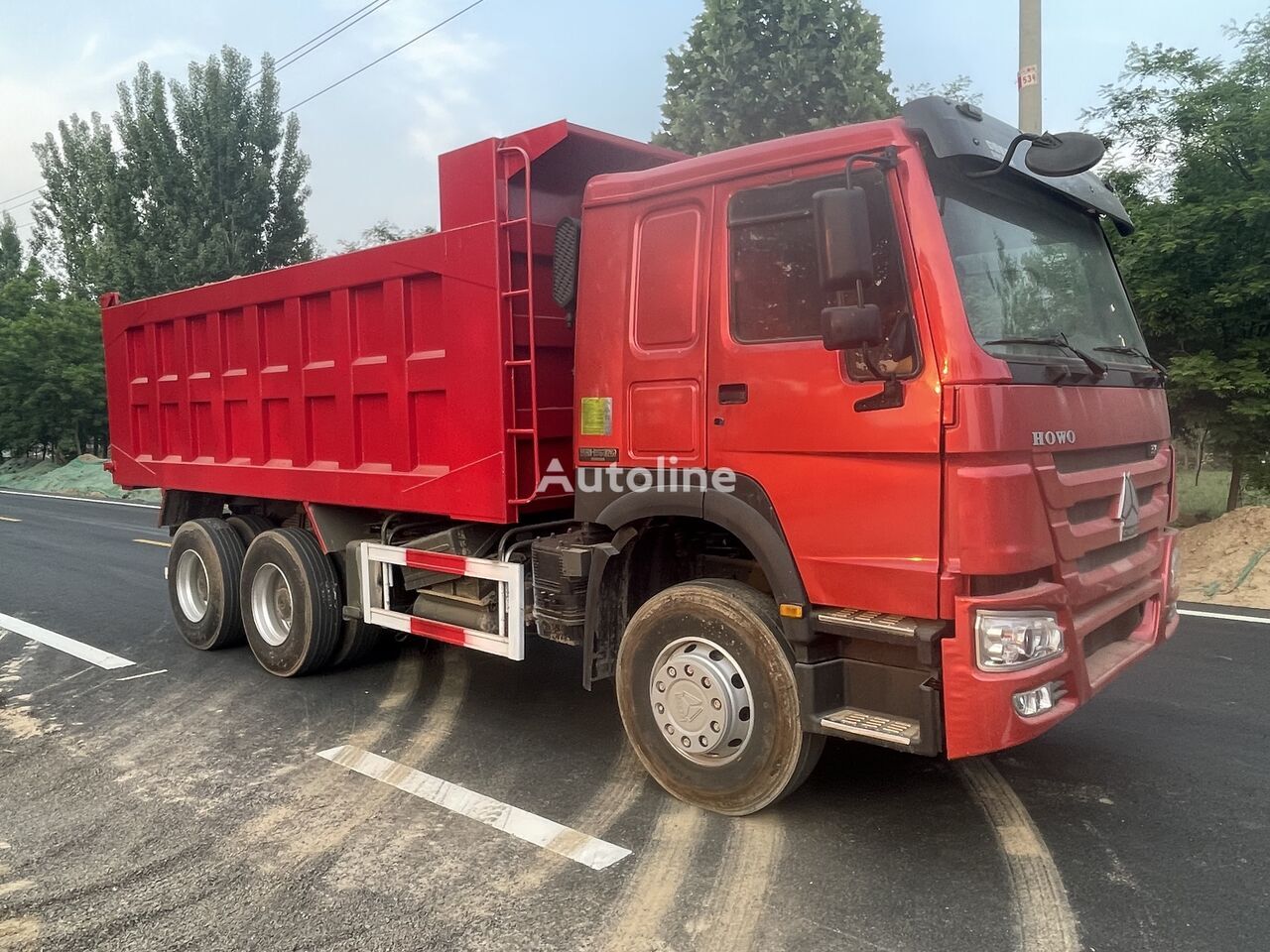 Howo 6x4 DUMP TRUCK - Tipper: picture 1 Howo 6x4 DUMP TRUCK - Tipper: picture 1
