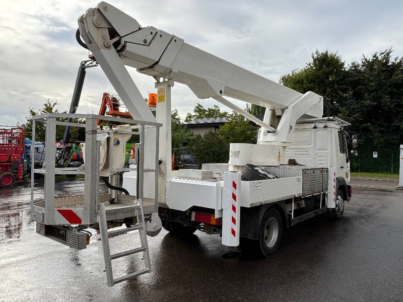 Palfinger TKA 30 KS LKW Arbeitsbühne 30m auf MAN - Truck mounted aerial platform: picture 4 Palfinger TKA 30 KS LKW Arbeitsbühne 30m auf MAN - Truck mounted aerial platform: picture 4