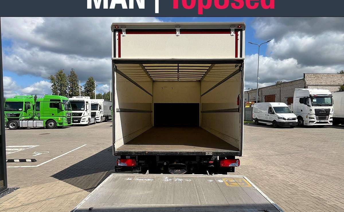 MAN TGL 12.220 4X2 BL (7880) - Box truck: picture 4 MAN TGL 12.220 4X2 BL (7880) - Box truck: picture 4
