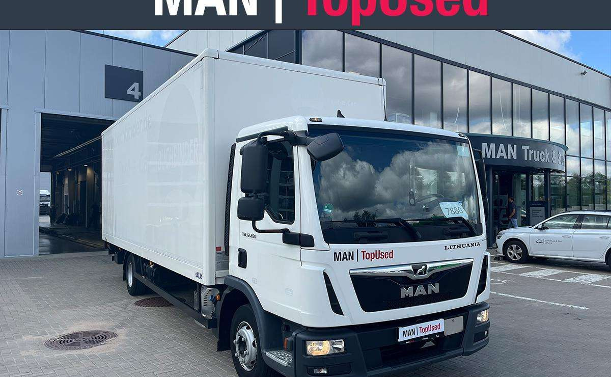 MAN TGL 12.220 4X2 BL (7880) - Box truck: picture 2 MAN TGL 12.220 4X2 BL (7880) - Box truck: picture 2