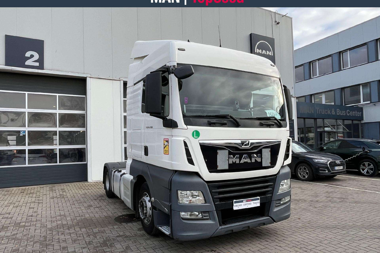 MAN 18.500 XLX Cab Retarder (9057) - Tractor unit: picture 2 MAN 18.500 XLX Cab Retarder (9057) - Tractor unit: picture 2