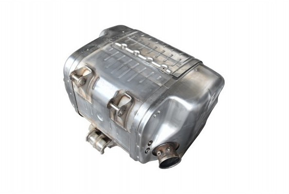 Katalysator EURO 6 IVECO Eurocargo - 5801391037 5802031990 5802031989 - Catalytic converter for Truck: picture 1 Katalysator EURO 6 IVECO Eurocargo - 5801391037 5802031990 5802031989 - Catalytic converter for Truck: picture 1