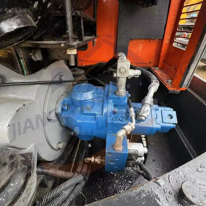 2018 Easy to operate 5 ton dh55 used doosan daewoo 55 crawler excavator dh 55 for sale dh55gold dh55-7 - Excavator: picture 4 2018 Easy to operate 5 ton dh55 used doosan daewoo 55 crawler excavator dh 55 for sale dh55gold dh55-7 - Excavator: picture 4